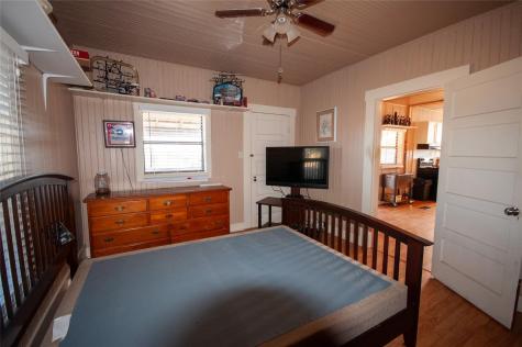 1364 Fm 574 W Mullin TX 76864
