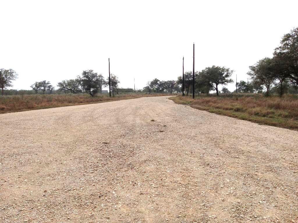 251 Lefty Lane Goliad TX 77963