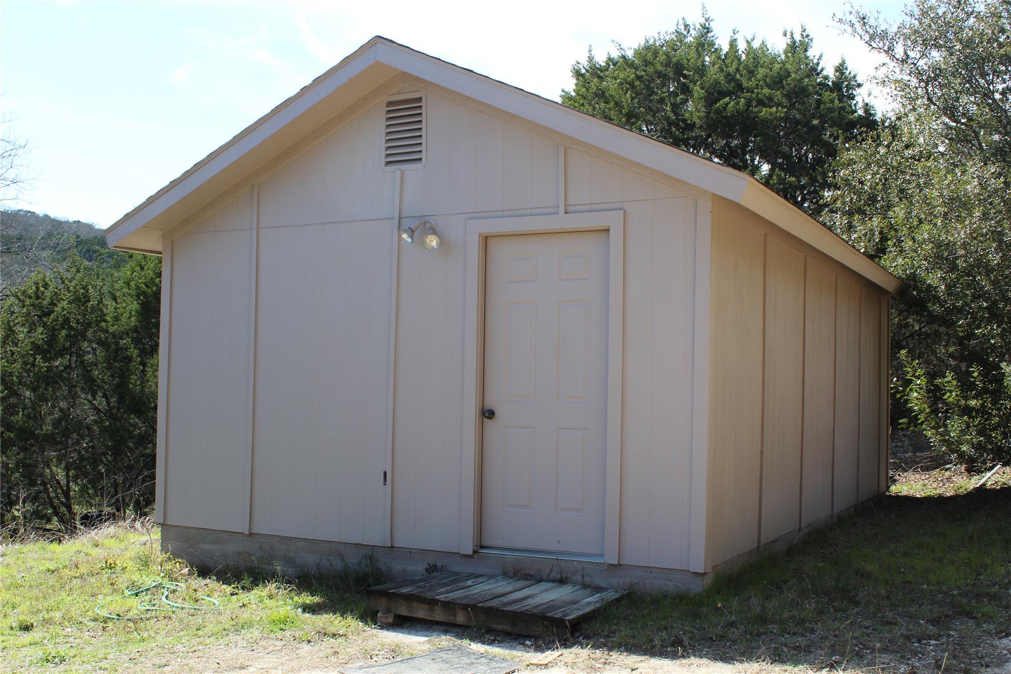 19115 Old F M Road 1431 Jonestown TX 78645