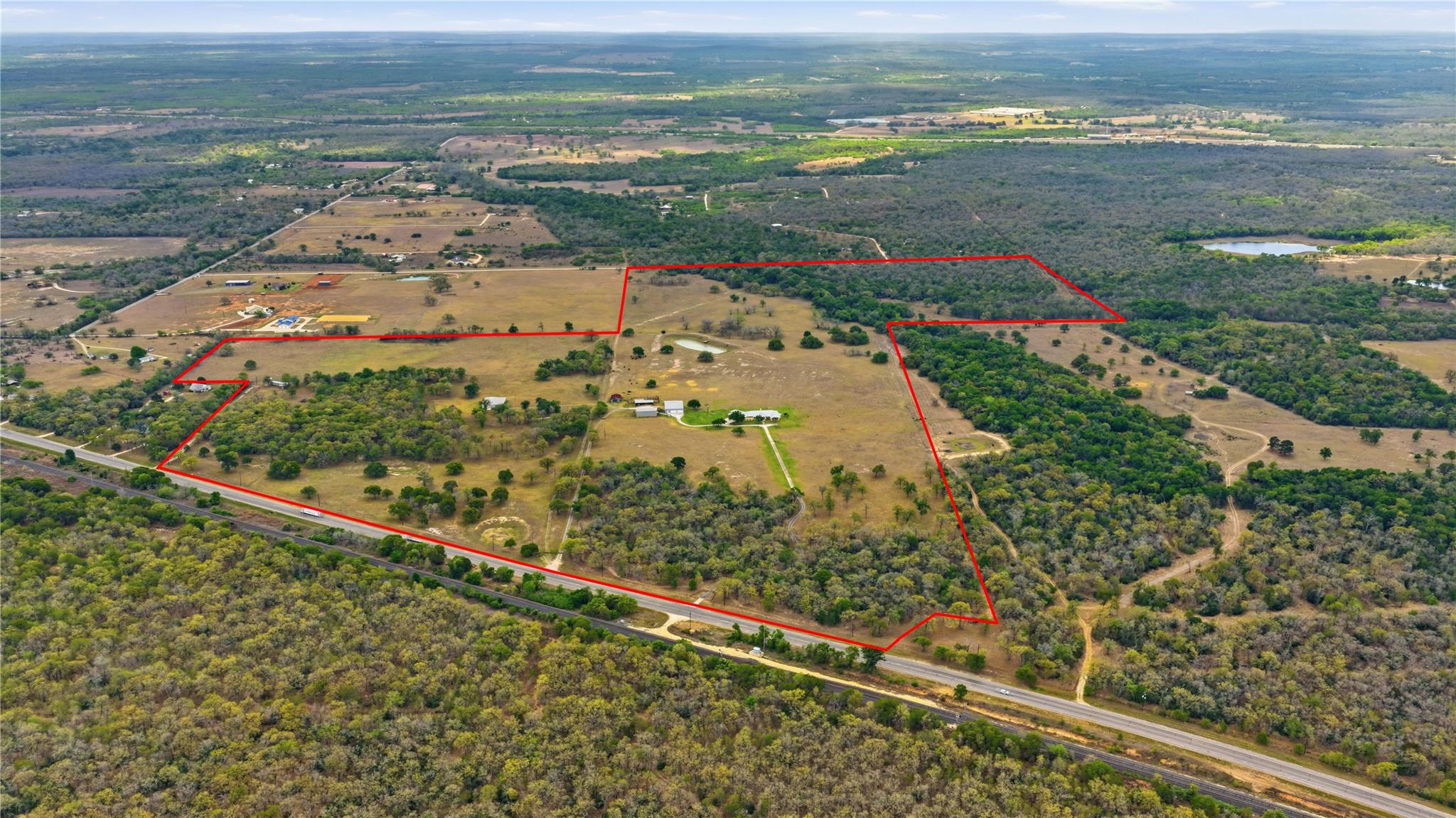 13661 E Highway 90 Kingsbury TX 78638