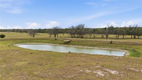 13661 E Highway 90 Kingsbury TX 78638