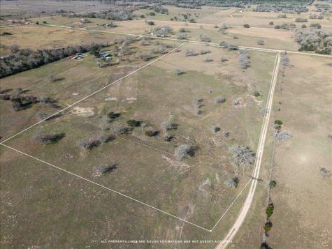 4504 State Highway 304 Rosanky TX 78953