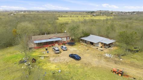 13802 Hokanson Road Del Valle TX 78617