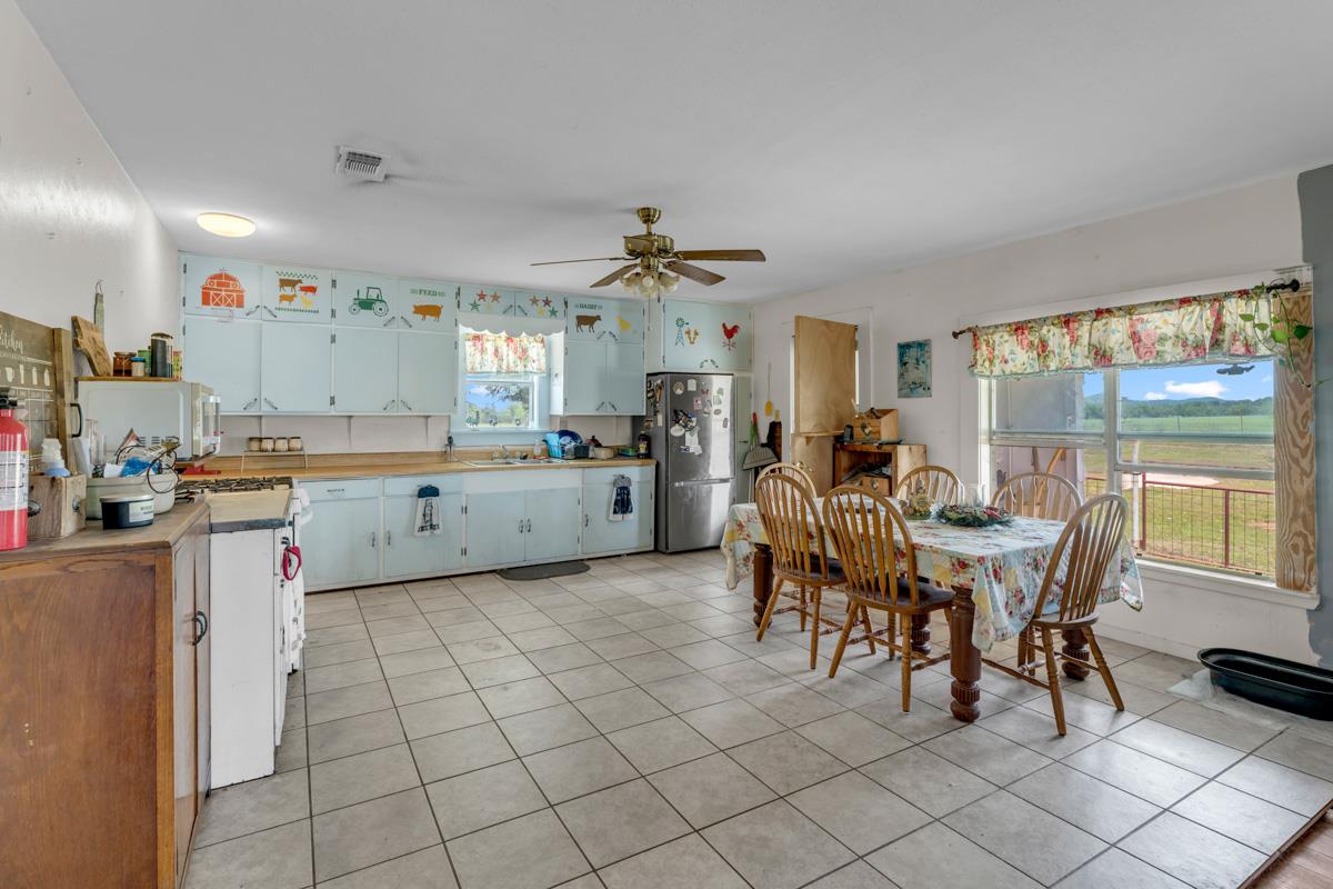 6311 Ranch Road 2241 Bluffton TX 78607