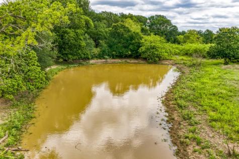 5233 County Road 106 Caldwell TX 77836