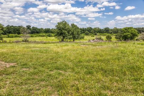 5233 County Road 106 Caldwell TX 77836