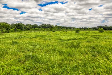 5233 County Road 106 Caldwell TX 77836