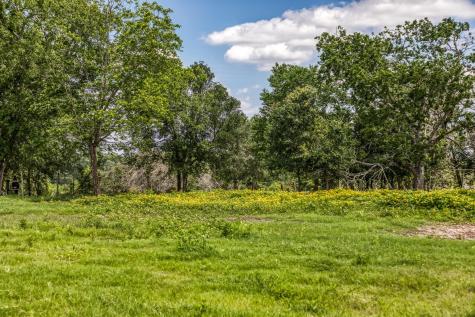5233 County Road 106 Caldwell TX 77836