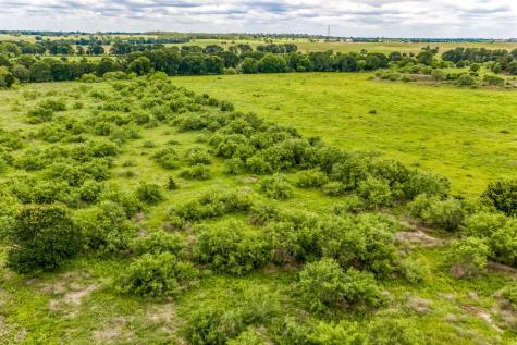 5233 County Road 106 Caldwell TX 77836