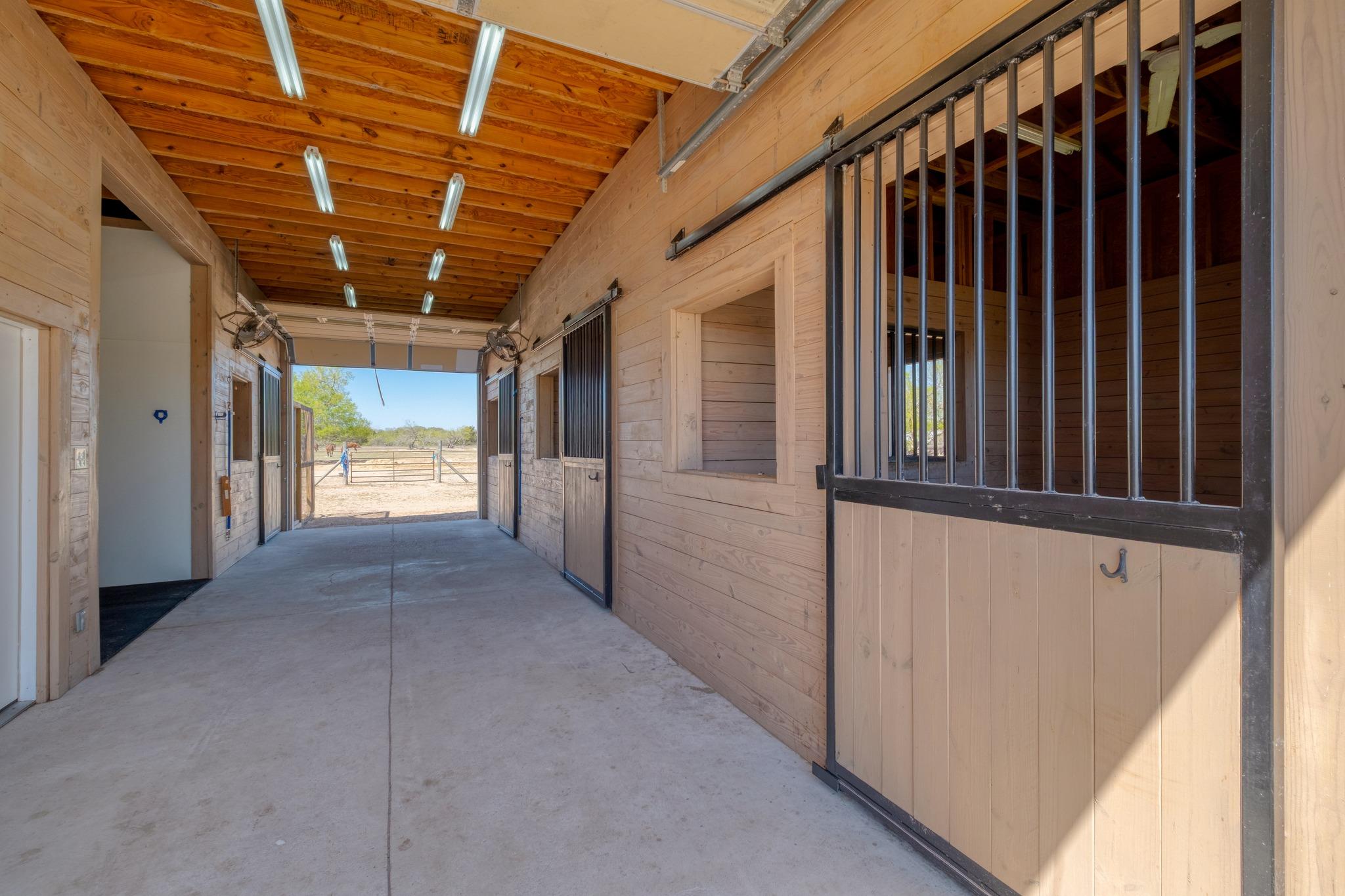 154 Three Oaks Lane Bastrop TX 78602