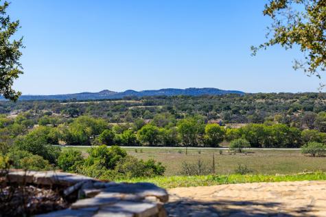 241 N Us 87 Highway Comfort TX 78013