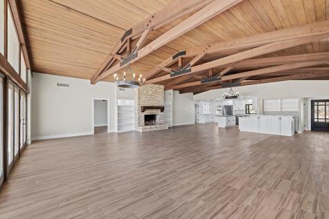 241 N Us 87 Highway Comfort TX 78013