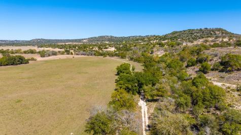 241 N Us 87 Highway Comfort TX 78013