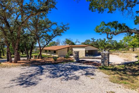 241 N Us 87 Highway Comfort TX 78013