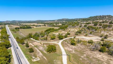 241 N Us 87 Highway Comfort TX 78013