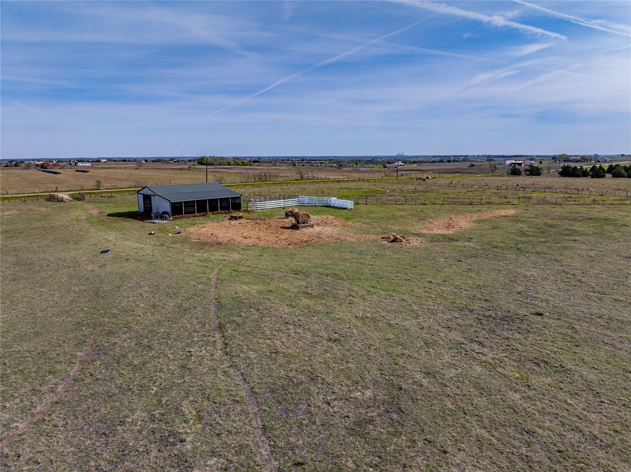 555 Knape Road La Grange TX 78945