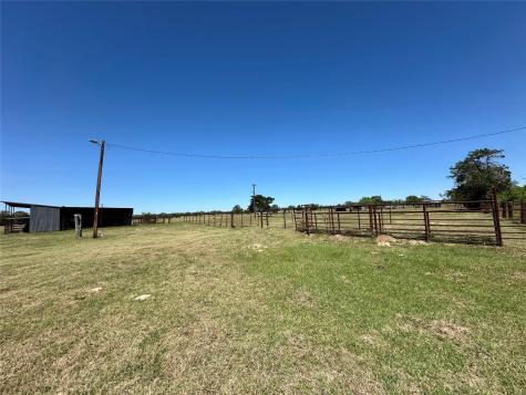 924 Hwy 95 S Smithville TX 78957