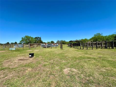 924 Hwy 95 S Smithville TX 78957