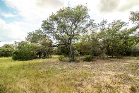 2 County Road 15 Hallettsville TX 77964