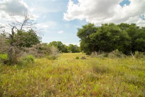 002 County Road 15 Hallettsville TX 77964