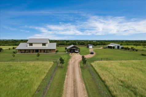 400 Little El Paso Road Martindale TX 78655