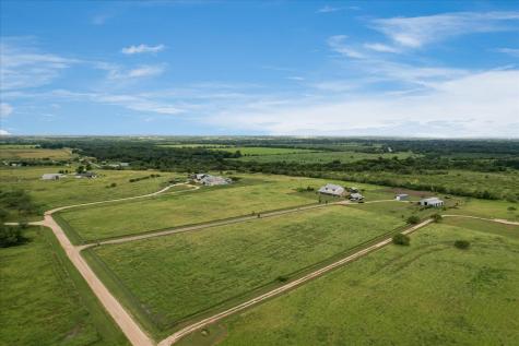 400 Little El Paso Road Martindale TX 78655
