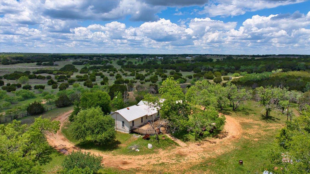 4220 County Road 202 Burnet TX 78611