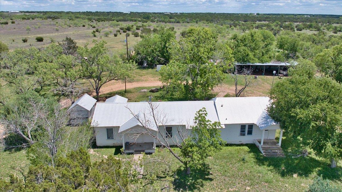 4220 County Road 202 Burnet TX 78611