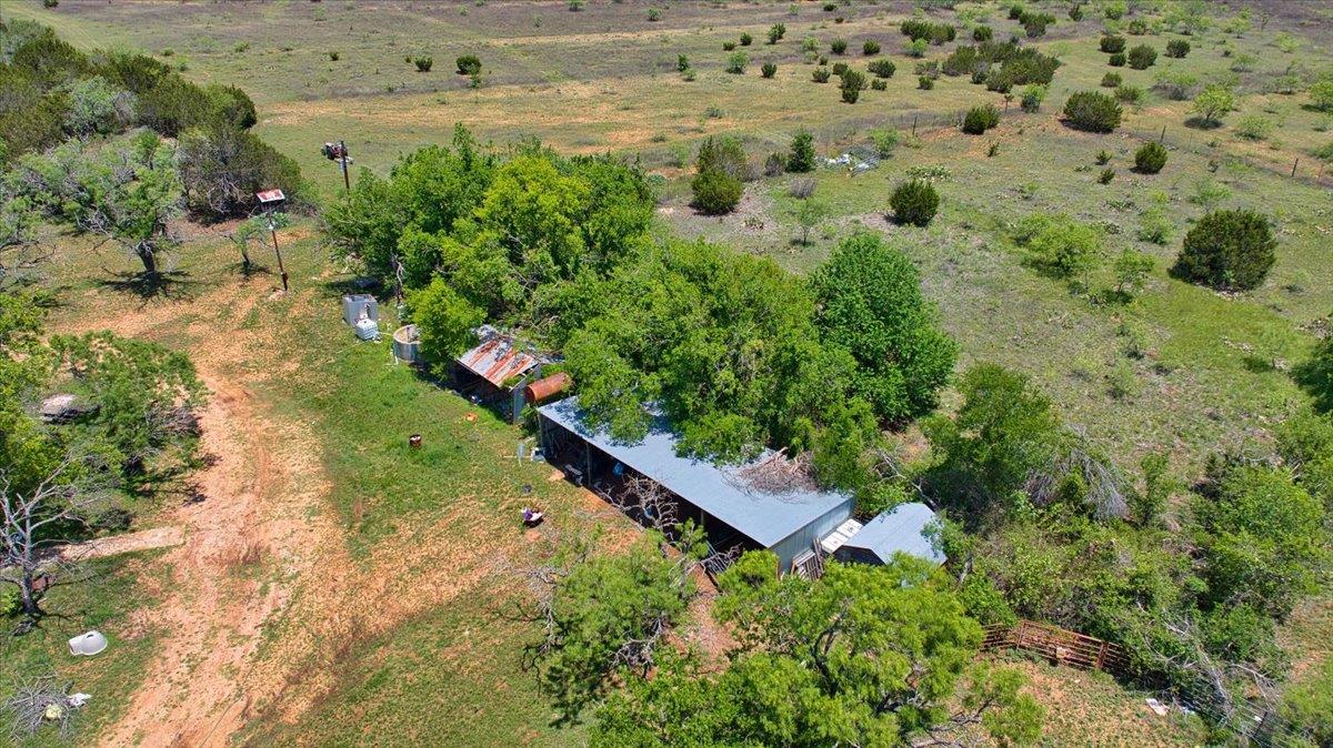 4220 County Road 202 Burnet TX 78611