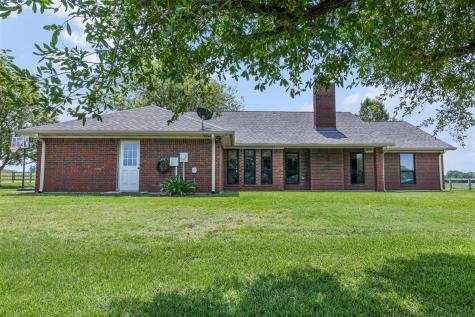 1016 County Road 306 Rockdale TX 76567