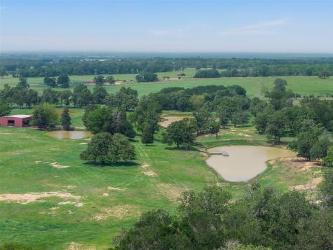 1016 County Road 306 Rockdale TX 76567