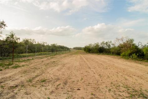 438 Firefly Field Lane Seguin TX 78155