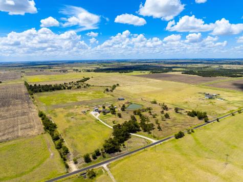 0 Tract 2 Cr 470 Center Coupland TX 78615