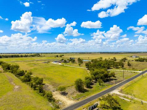 0 Tract 2 Cr 470 Center Coupland TX 78615
