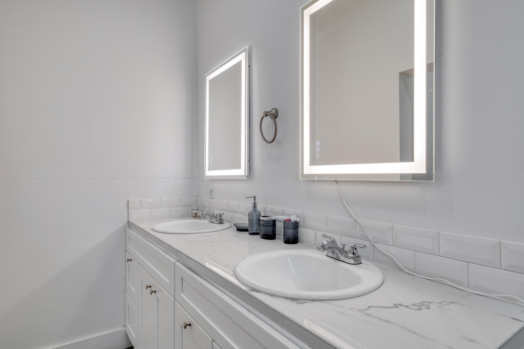 1601 County Road 466 Elgin TX 78621