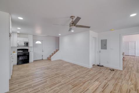 1601 County Road 466 Elgin TX 78621