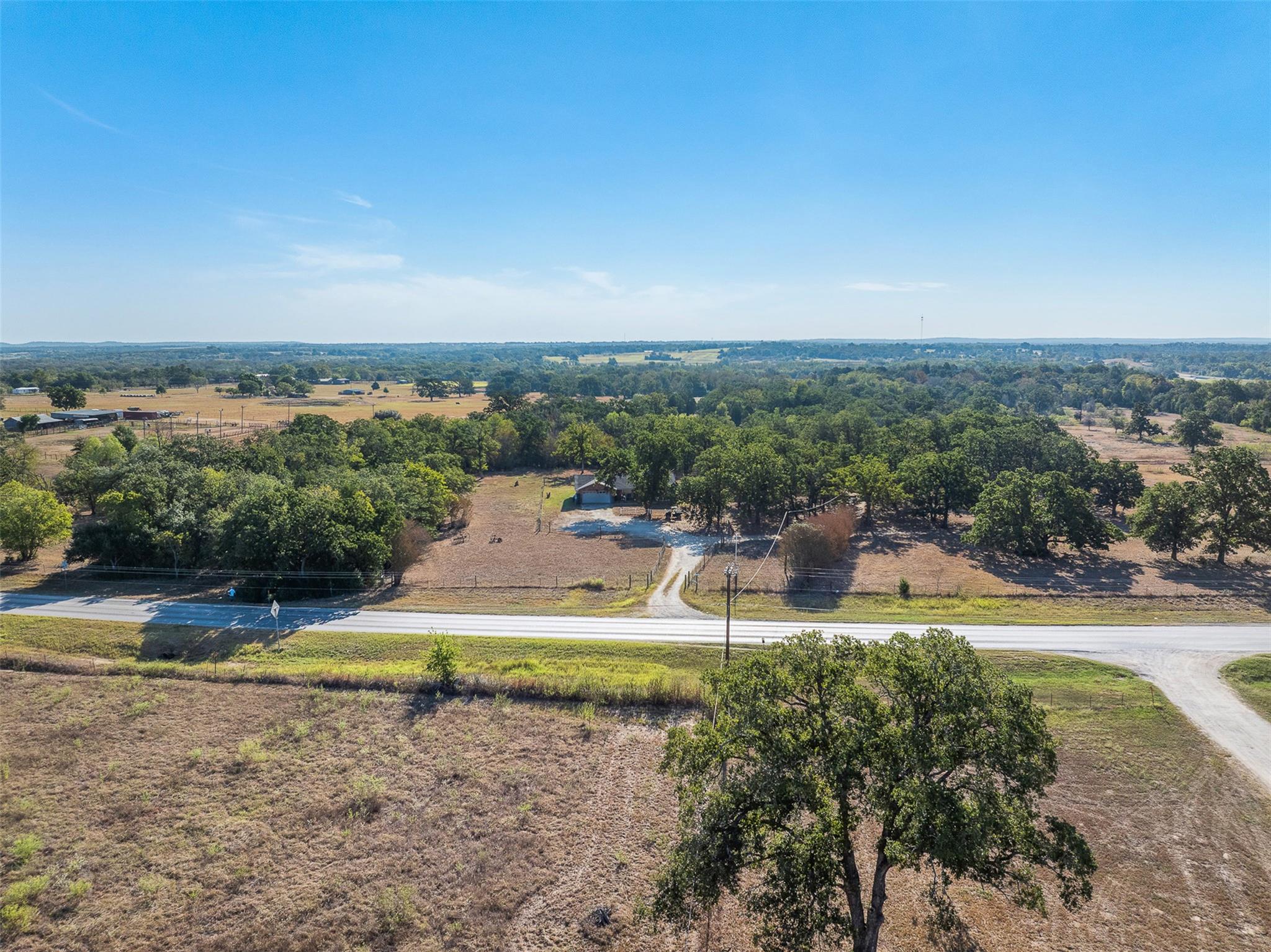 139 Fm 696 Elgin TX 78621