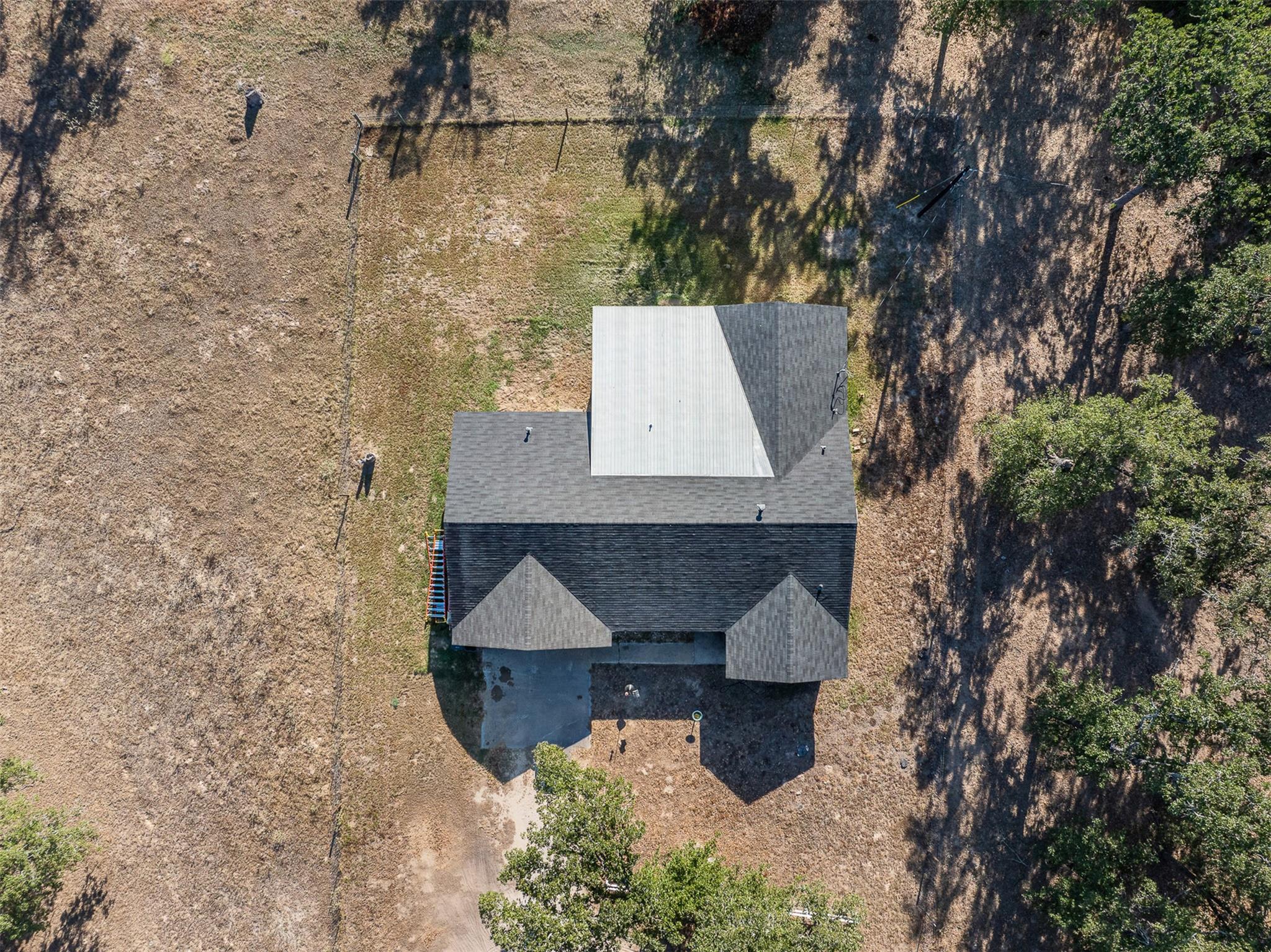 139 Fm 696 Elgin TX 78621