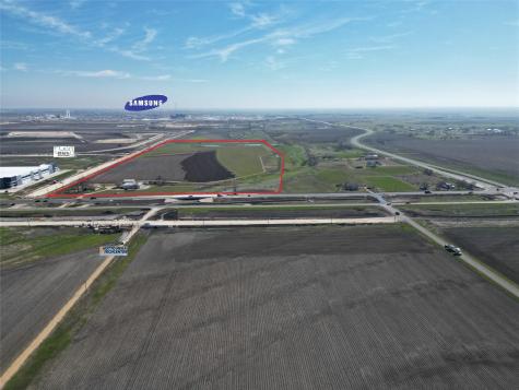 1251 Fm 3349 Taylor TX 76574