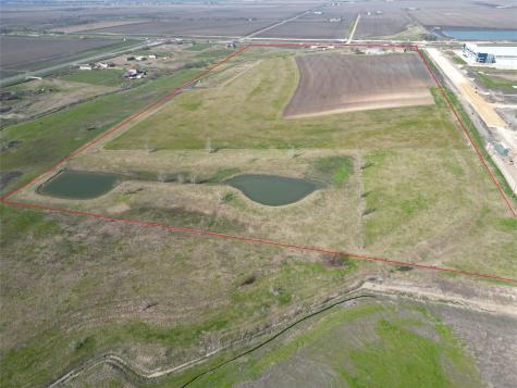 1251 Fm 3349 Taylor TX 76574