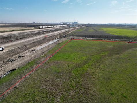 1251 Fm 3349 Taylor TX 76574