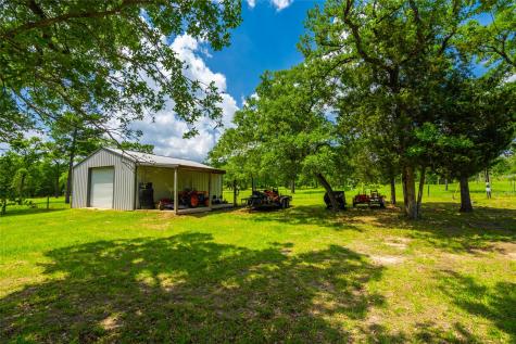 677 Old Antioch Road Smithville TX 78957