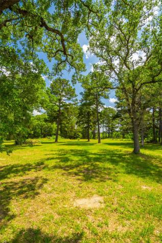 677 Old Antioch Road Smithville TX 78957