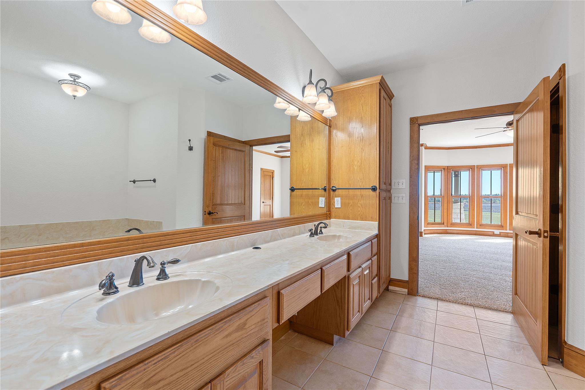 400 County Road 483 Taylor TX 76574