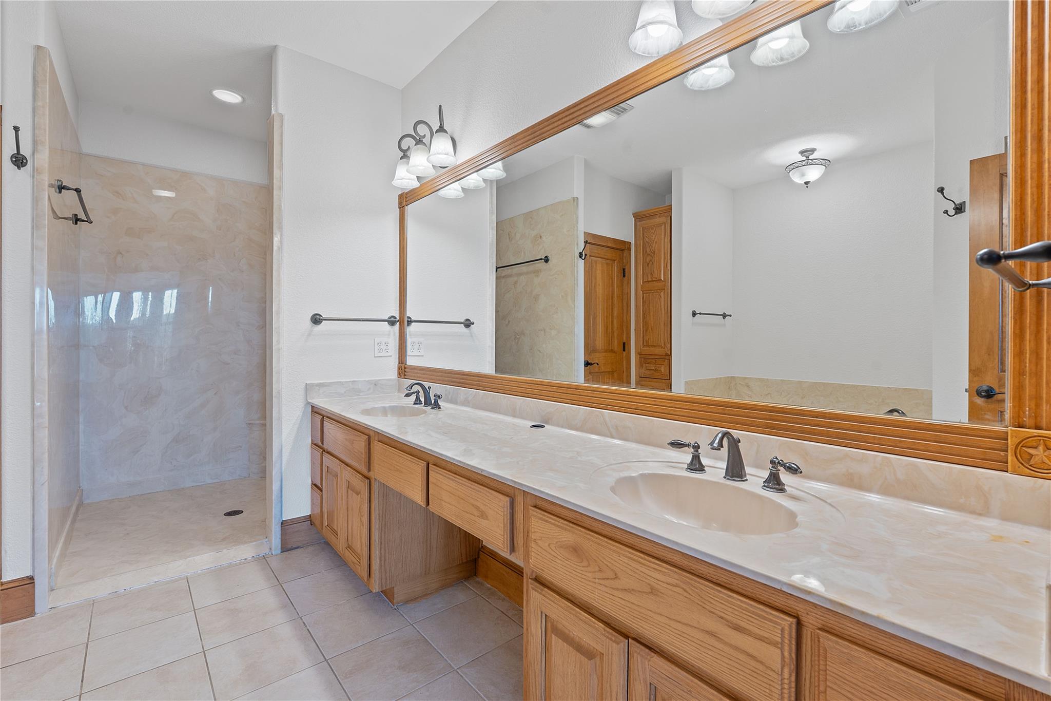 400 County Road 483 Taylor TX 76574