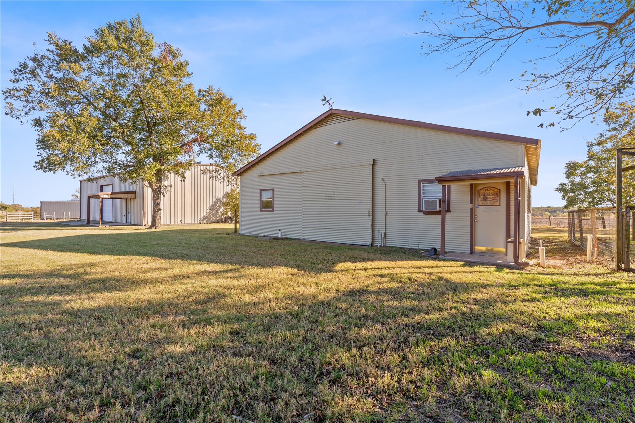 400 County Road 483 Taylor TX 76574