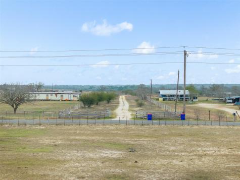 4025 County Road 284 Harwood TX 78632