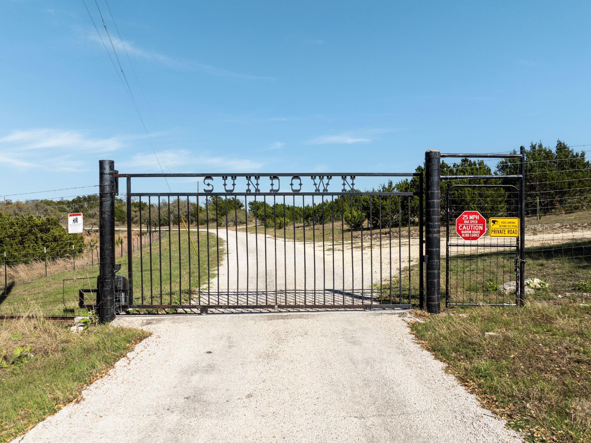 1716 Sanctuary Lane Blanco TX 78606