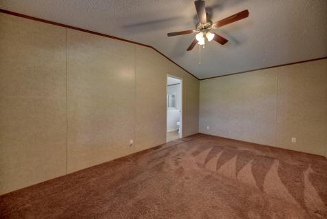 1368 County Road 207 Giddings TX 78942
