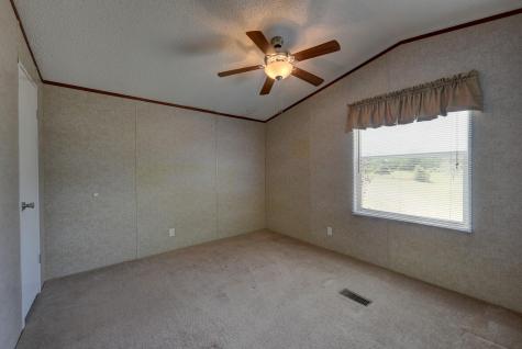 1368 County Road 207 Giddings TX 78942